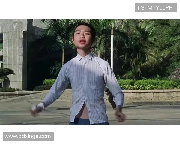 少林足球中的酱爆唱歌片段带你领略幽默与激情的完美结合